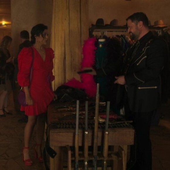 🎥 Guilty Party TV Show TANYA TAYLOR Sasha Dress Size 2 - Picture 10 of 11